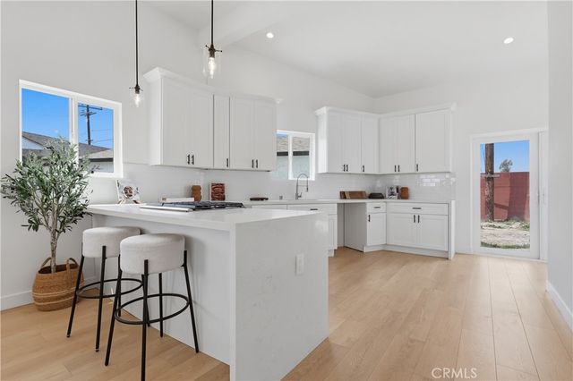 1100 E 124th, Los Angeles, CA 90059