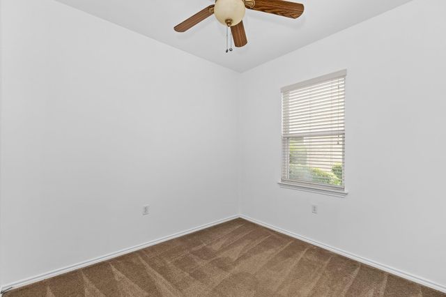 214 Farm Hill DR, Georgetown, TX 78633