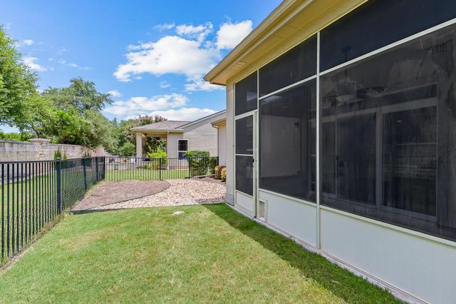 214 Farm Hill DR, Georgetown, TX 78633