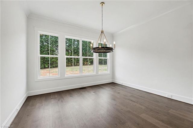 2831 Lockland Drive, Oak Ridge, NC 27310