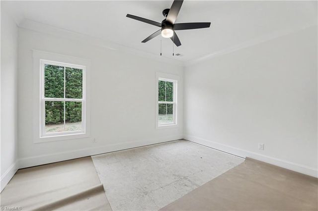 2831 Lockland Drive, Oak Ridge, NC 27310