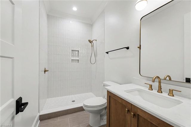 2831 Lockland Drive, Oak Ridge, NC 27310
