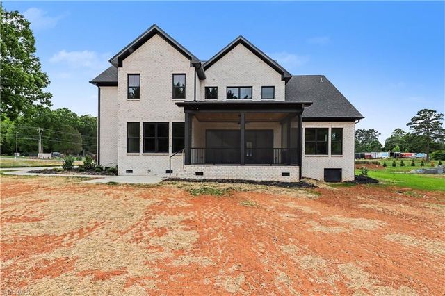 2831 Lockland Drive, Oak Ridge, NC 27310