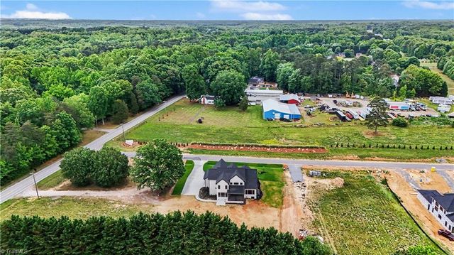 2831 Lockland Drive, Oak Ridge, NC 27310