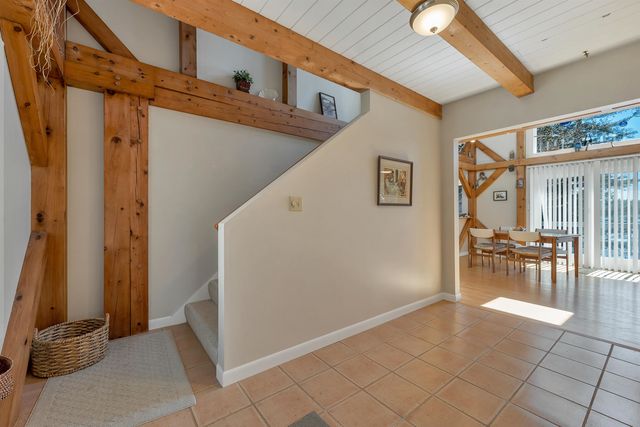 17 Apple Road, Sanbornton, NH 03269