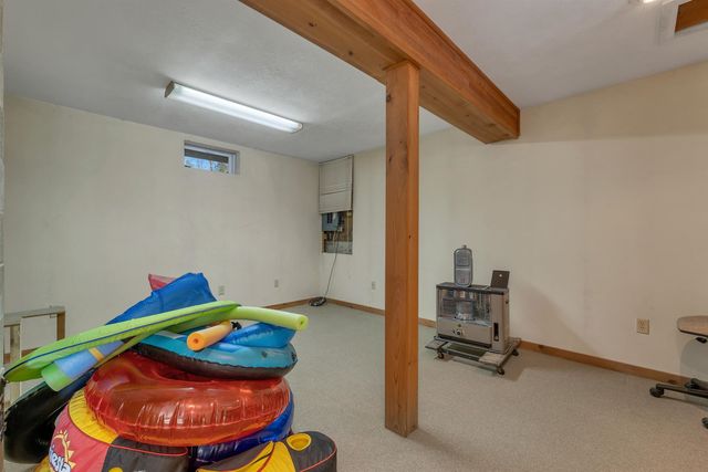 17 Apple Road, Sanbornton, NH 03269