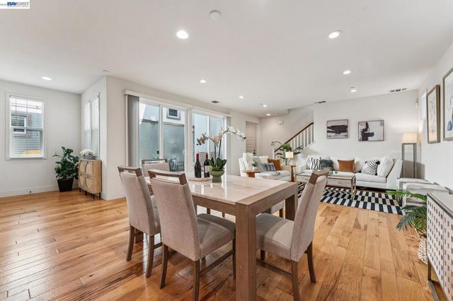 415 Dewitt Ln, Alameda, CA 94501