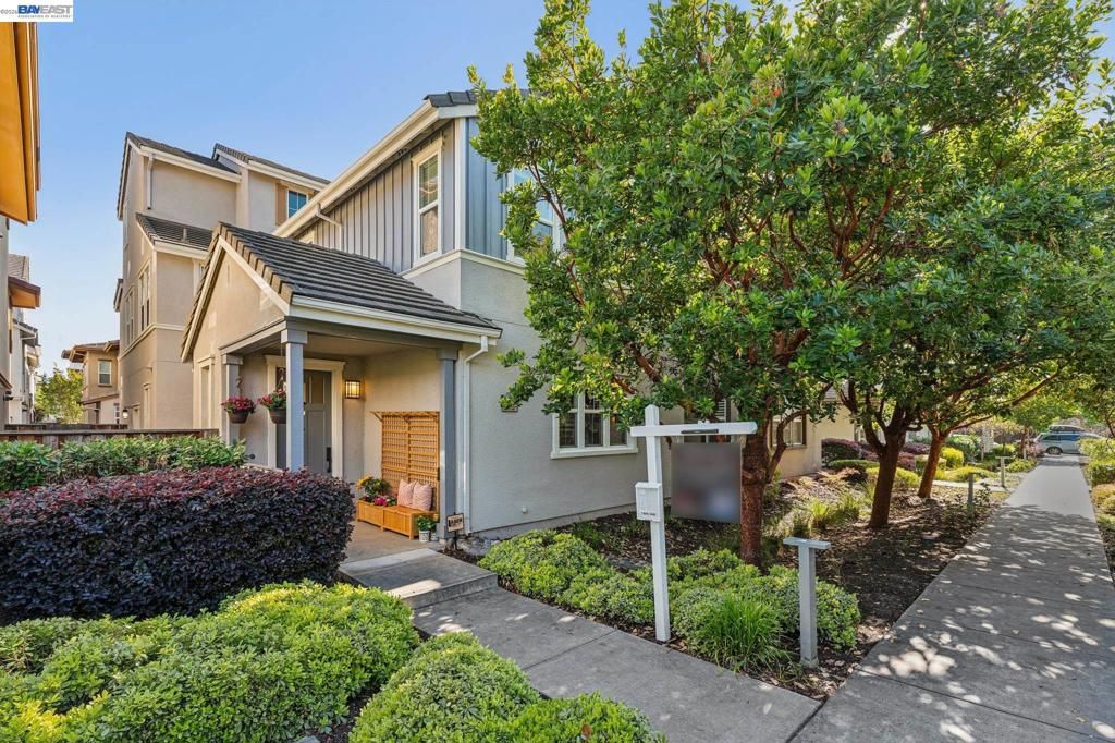 415 Dewitt Ln, Alameda, CA 94501