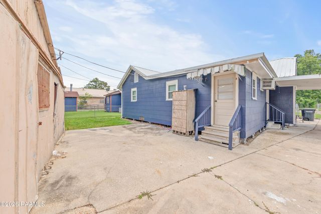 834 W Saint Peter Street, New Iberia, LA 70560