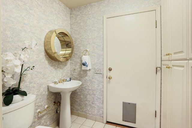 8465 Meath Dr, Stockton, CA 95212