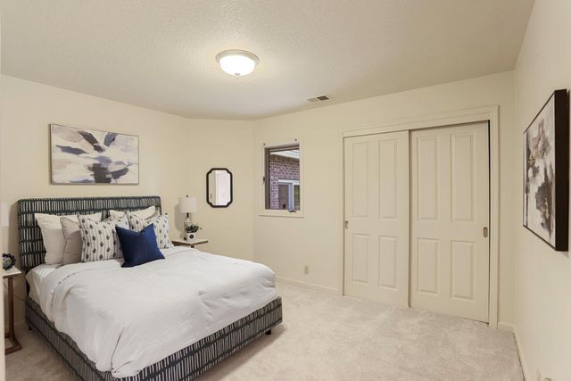 8465 Meath Dr, Stockton, CA 95212