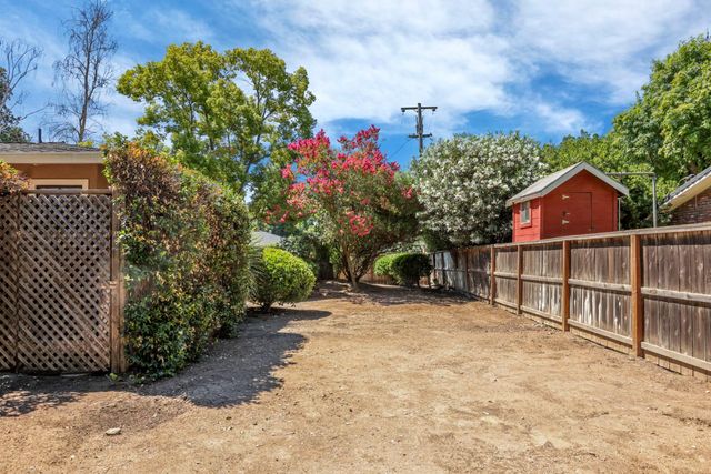 8465 Meath Dr, Stockton, CA 95212