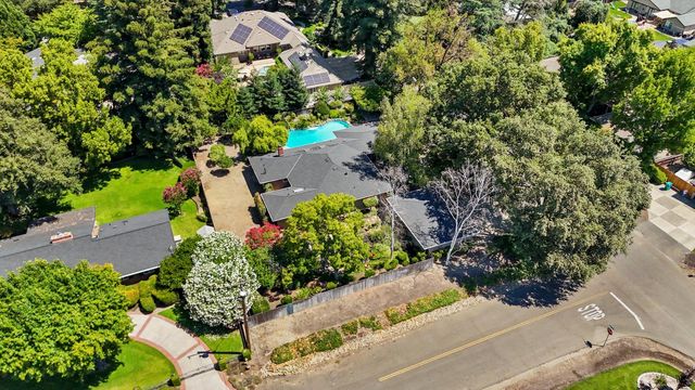8465 Meath Dr, Stockton, CA 95212