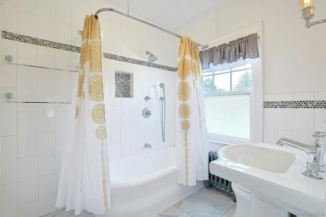 533 Manhattan Avenue, Thornwood, NY 10594
