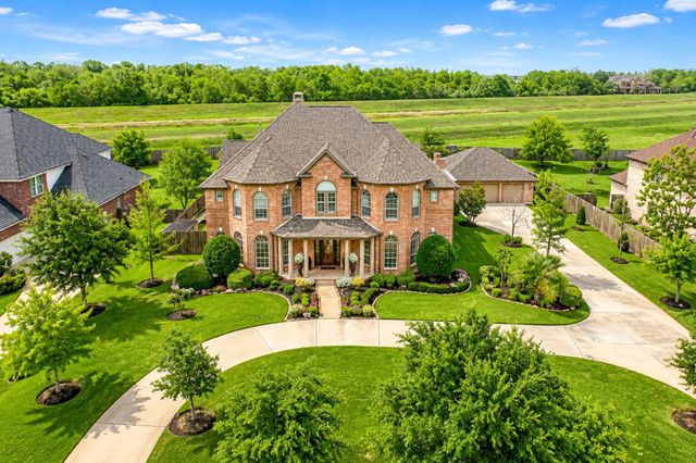 8311 Kelsey Pass, Missouri City, TX 77459