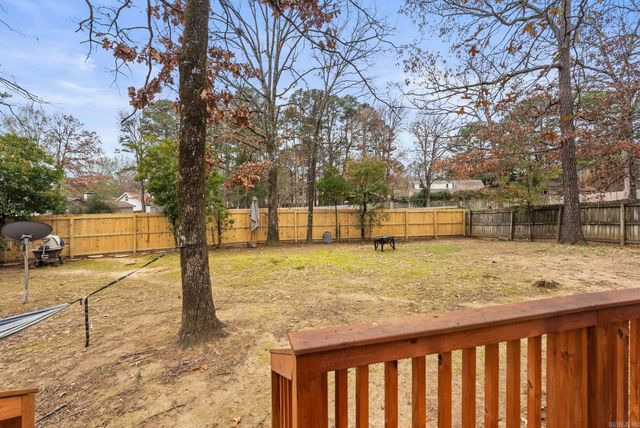 51 Pin Oak Loop, Maumelle, AR 72113