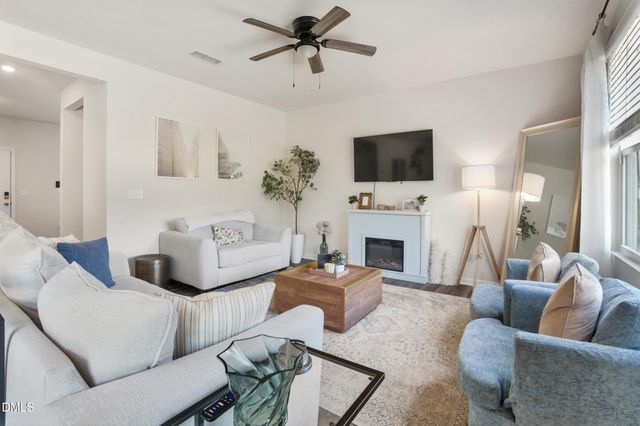 1416 Heron Pond Street, Raleigh, NC 27604