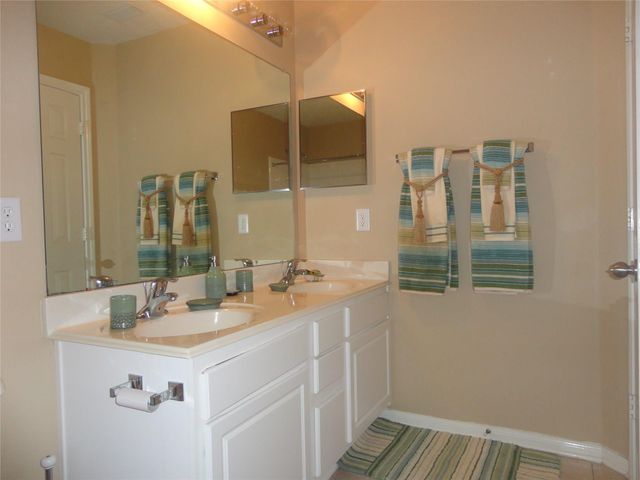 114 Bryce Branch Circle, The Woodlands, TX 77382