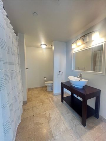 350 S Miami Ave 1905, Miami, FL 33130