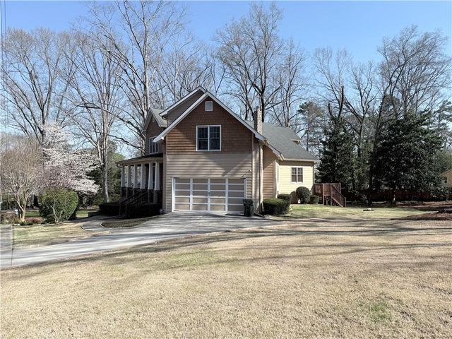 1065 Turner Street NE, Conyers, GA 30012