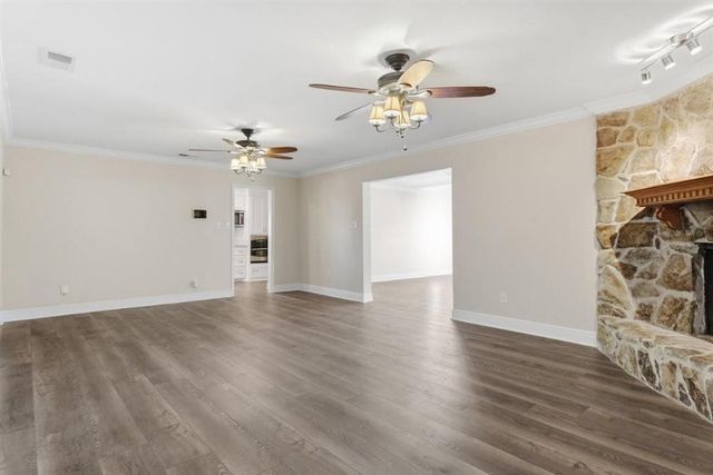 2000 Diane Drive, Sulphur, LA 70663