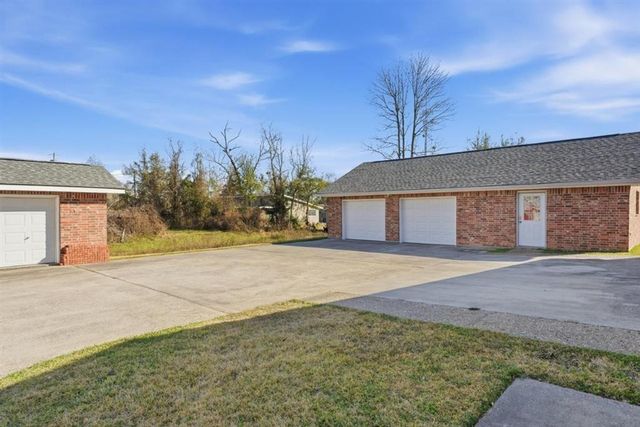 2000 Diane Drive, Sulphur, LA 70663