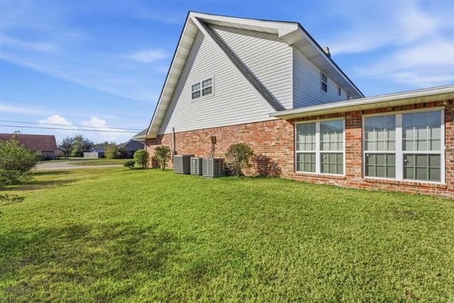 2000 Diane Drive, Sulphur, LA 70663