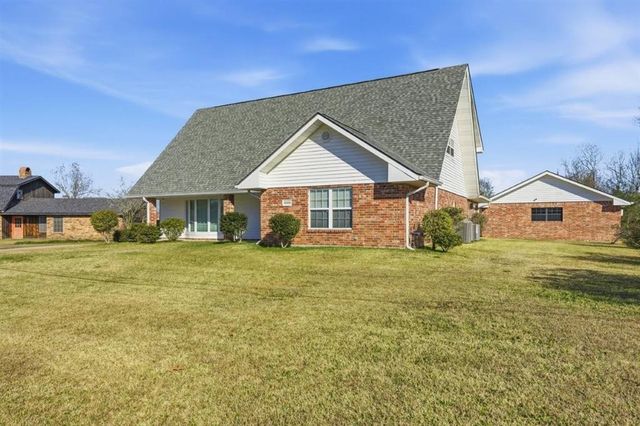 2000 Diane Drive, Sulphur, LA 70663