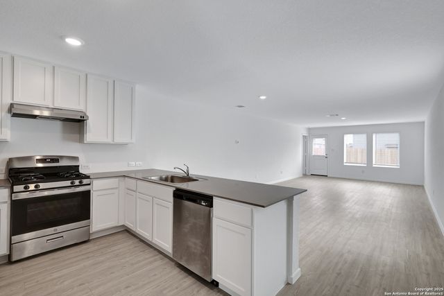 9722 Durham Mill, San Antonio, TX 78254