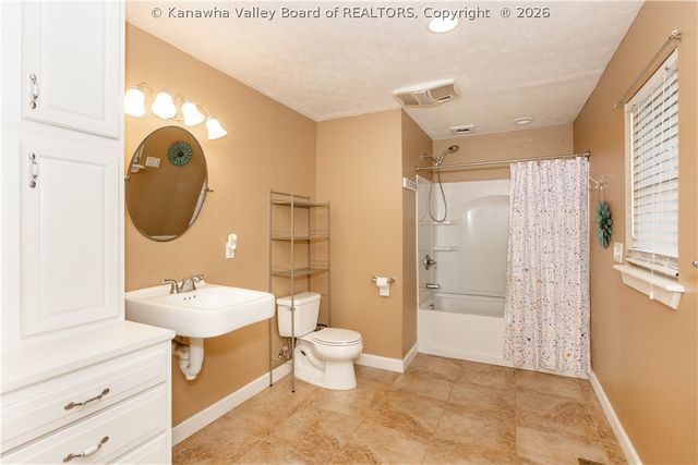 113 Beechwood Estates, Scott Depot, WV 25560
