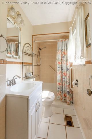 113 Beechwood Estates, Scott Depot, WV 25560