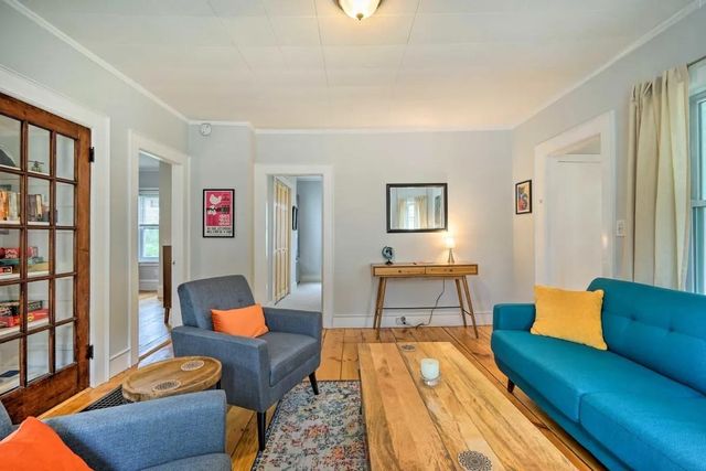 37 Dover Street, Keene, NH 03431