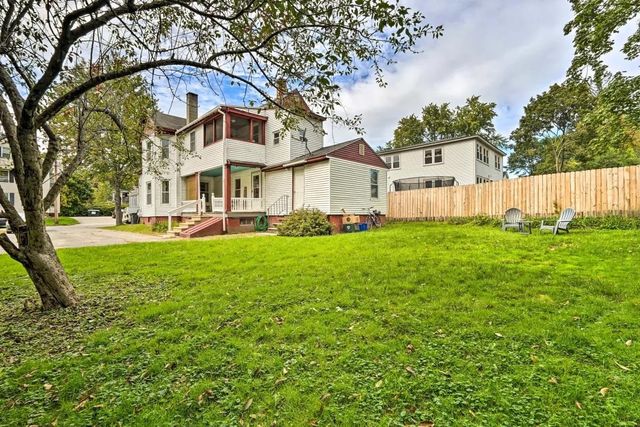 37 Dover Street, Keene, NH 03431