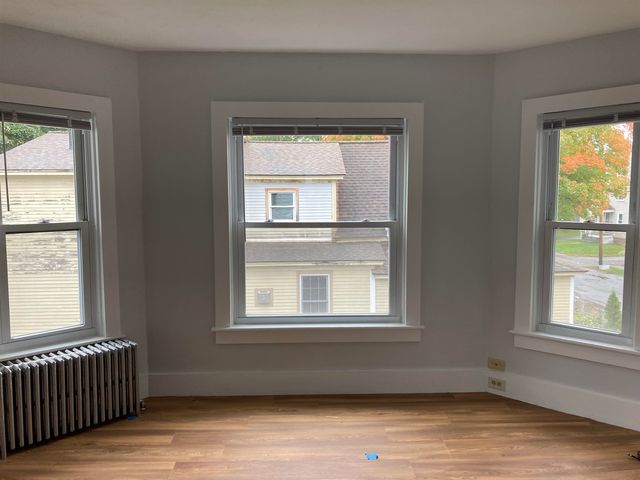 37 Dover Street, Keene, NH 03431
