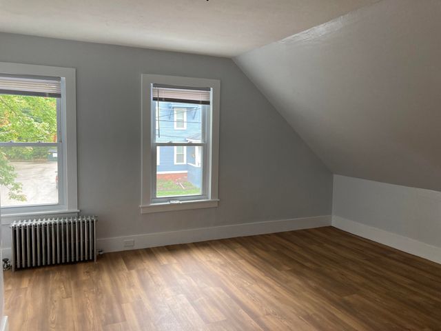37 Dover Street, Keene, NH 03431