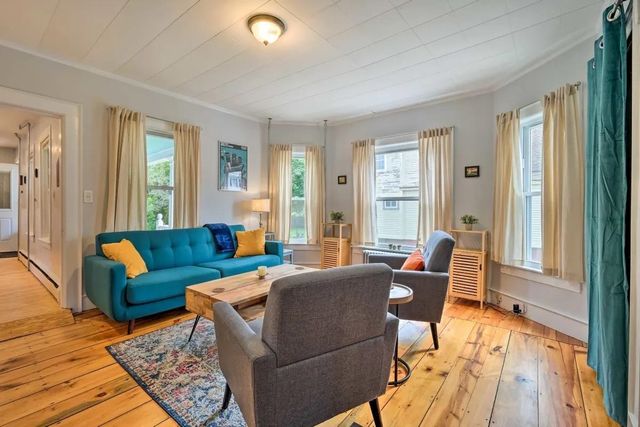 37 Dover Street, Keene, NH 03431