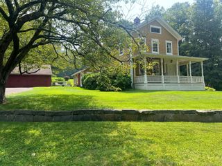 14 Mountain Road, Woodbury, CT 06798