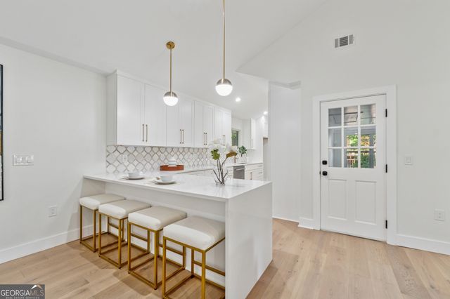 1542 Lavista Road, Atlanta, GA 30329