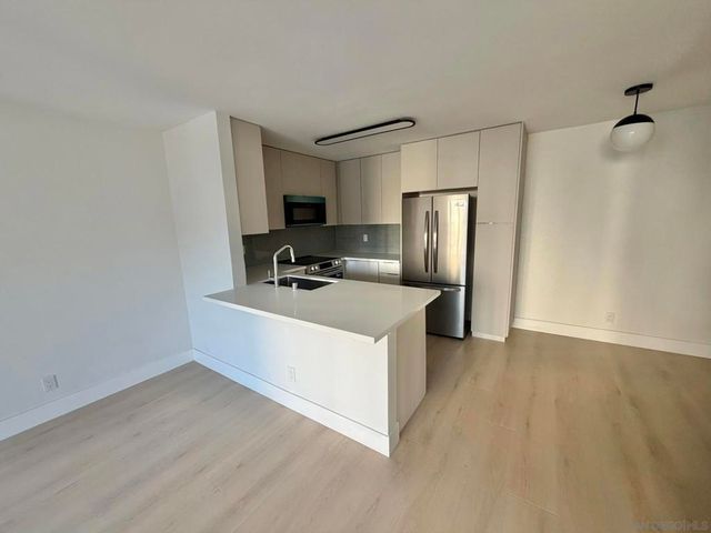 3020 Cowley Way, San Diego, CA 92117