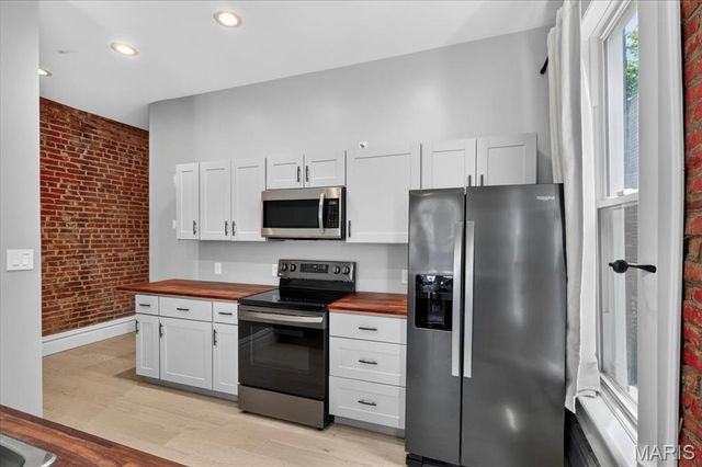 4534 Minnesota Avenue, St Louis, MO 63111