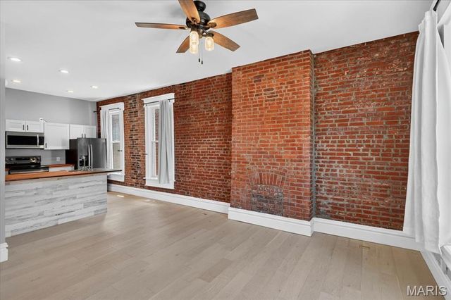 4534 Minnesota Avenue, St Louis, MO 63111