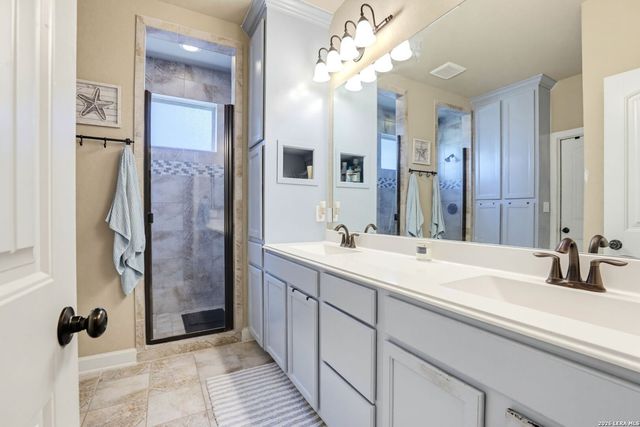 911 Highland Vista, New Braunfels, TX 78130