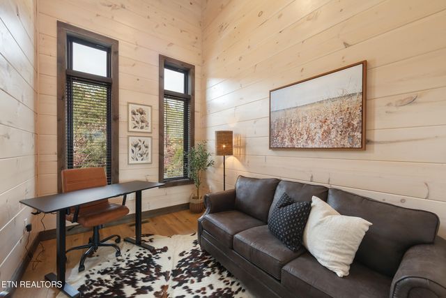 1843 Wild Briar Tr, Sevierville, TN 37876