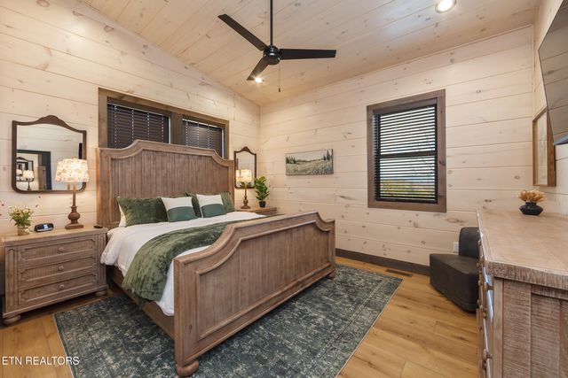 1843 Wild Briar Tr, Sevierville, TN 37876