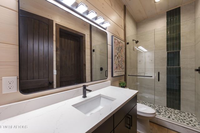 1843 Wild Briar Tr, Sevierville, TN 37876