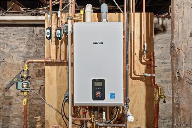 5657 Leete Road, Lockport Town, NY 14094