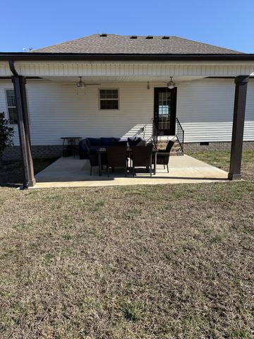 204 Rose Ln, Shelbyville, TN 37160