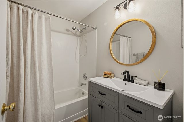 22807 SE 266th Street, Maple Valley, WA 98038