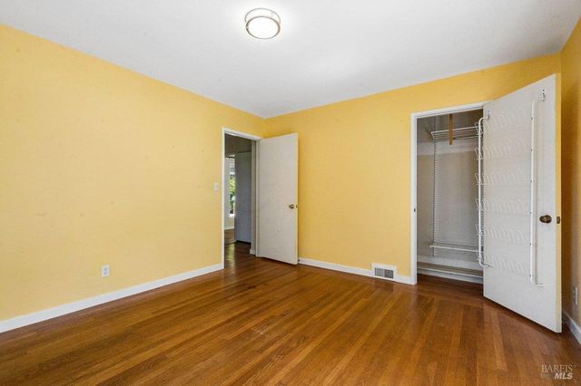 15 La Cuesta Dr, Greenbrae, CA 94904