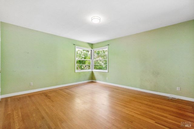 15 La Cuesta Dr, Greenbrae, CA 94904